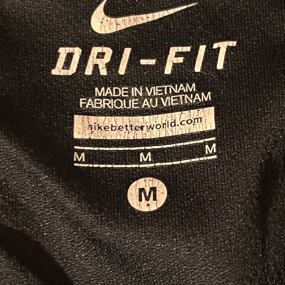 Nike shorts - Picture 2 of 2